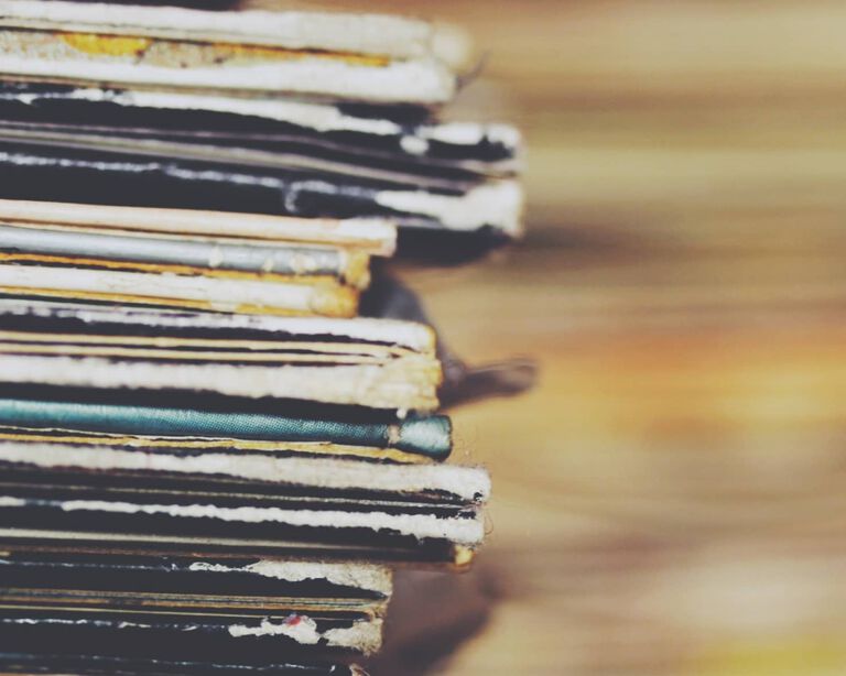 How to Start a Vinyl Collection