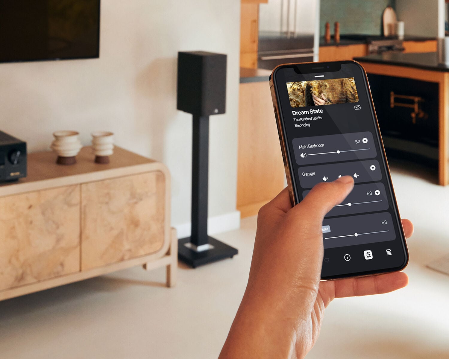HEOS&reg; Built-in