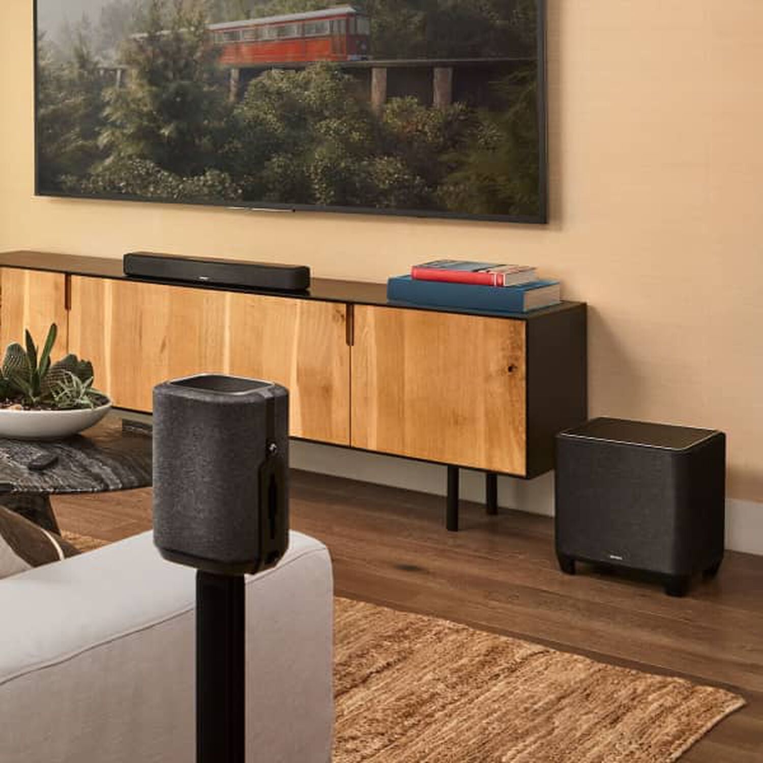 <span>Wireless surround sound</span>