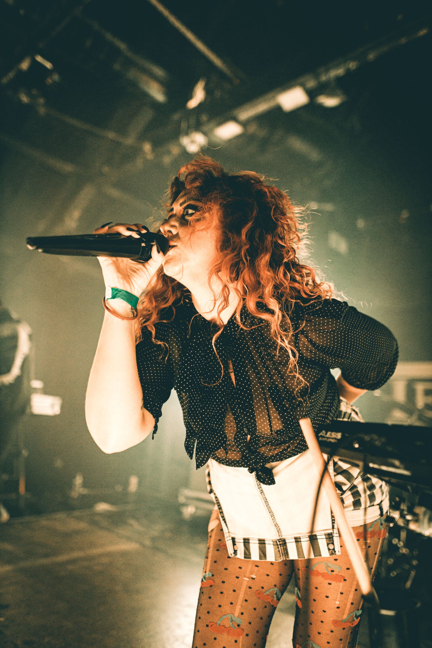 Jayna Doyle singing on stage