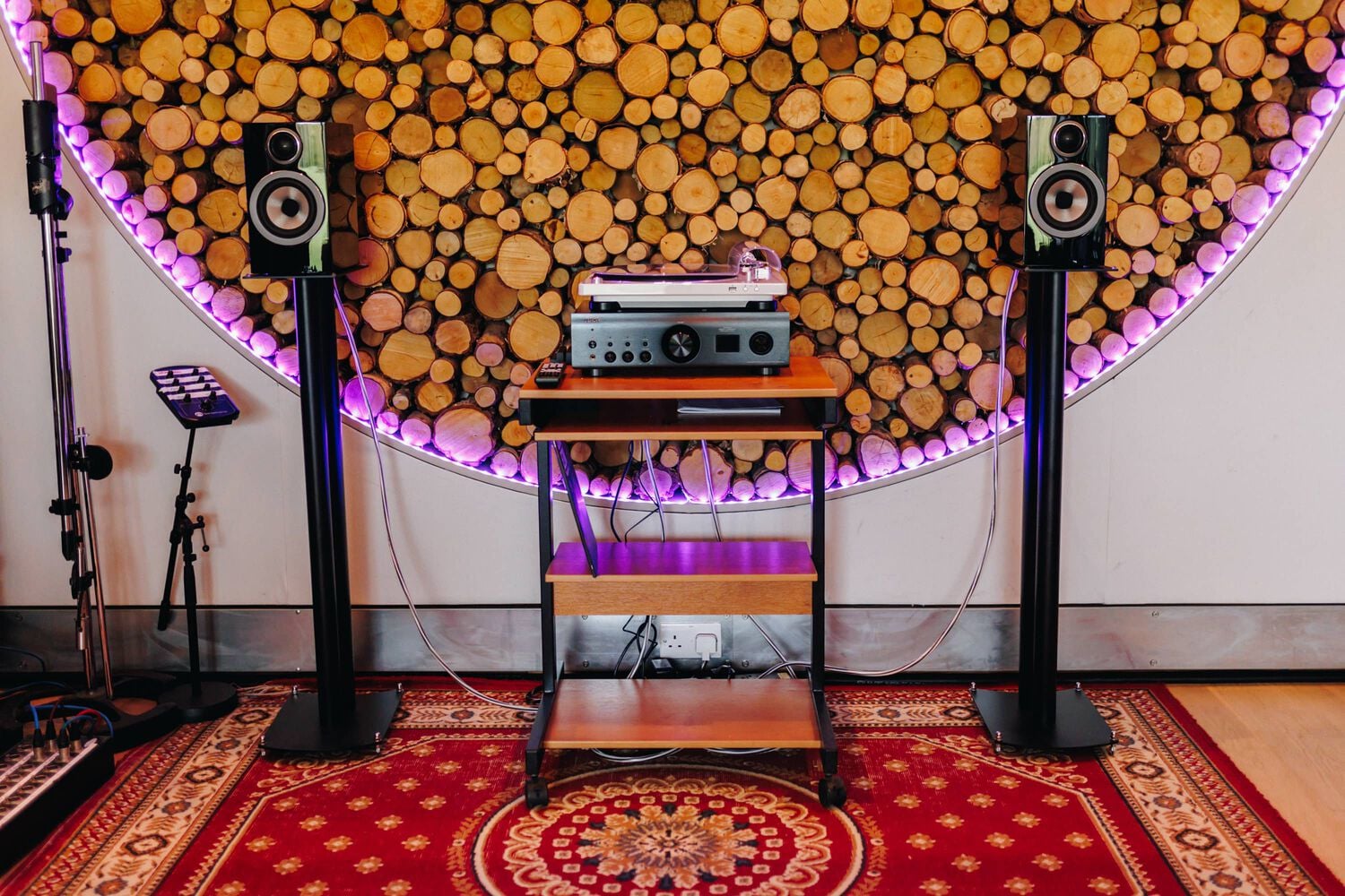 Speakers and an Amplifier