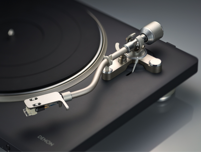 DP-500BT, Black, dynamic