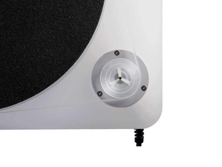 TT15S1 - White closeup view