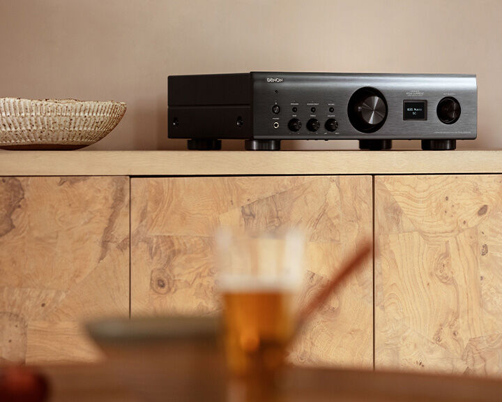 PMA-900HNE - 2 Ch. Integrated Amplifier Powered by HEOS™ | Denon