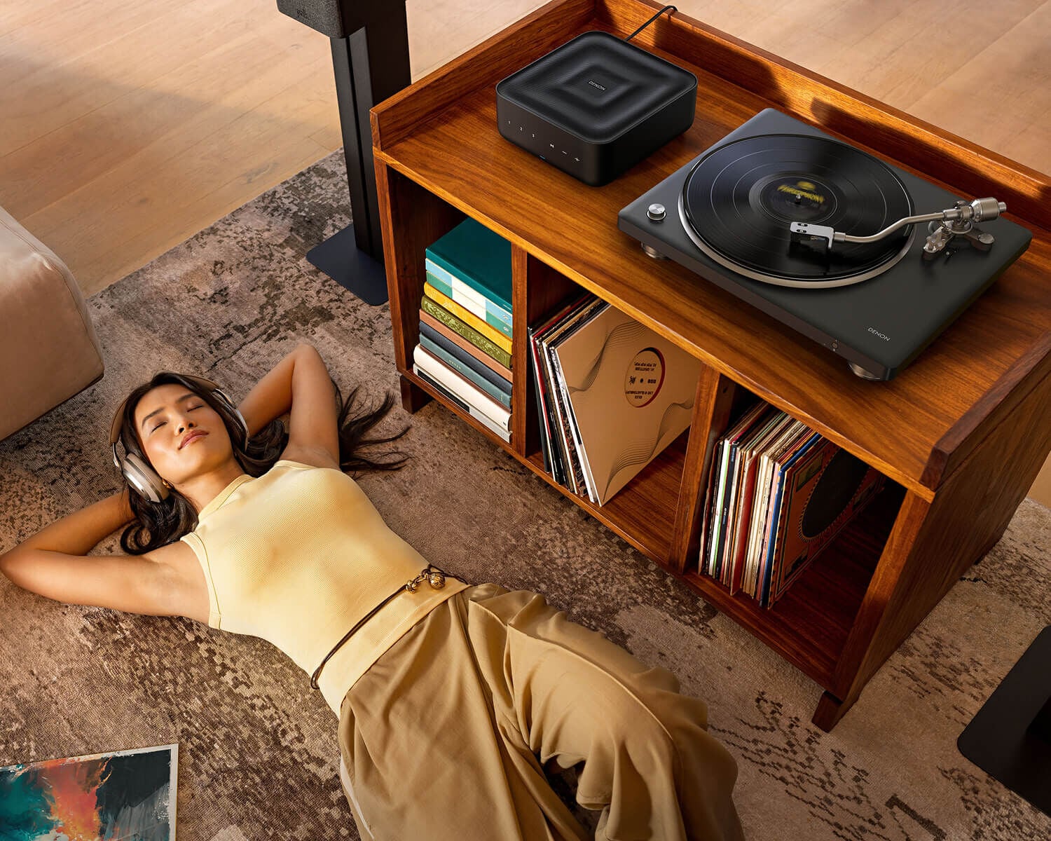 Listening to the DP-500BT