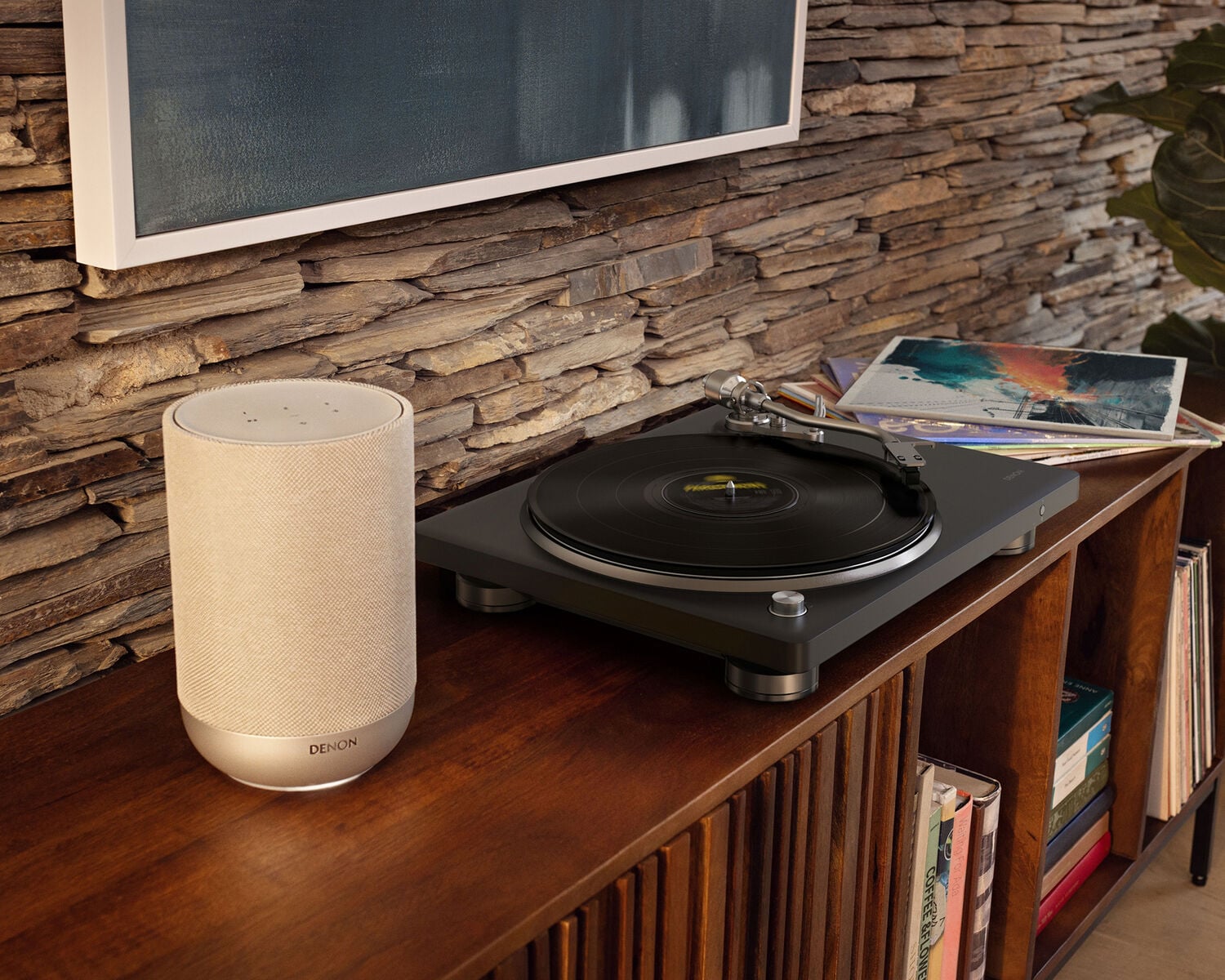 Denon Home 200 by a DP-500BT Turntable