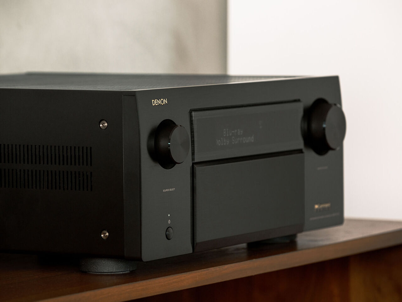 AVC-A1H - 15.4-kanaals 150W 8K AV receiver Powered by HEOS