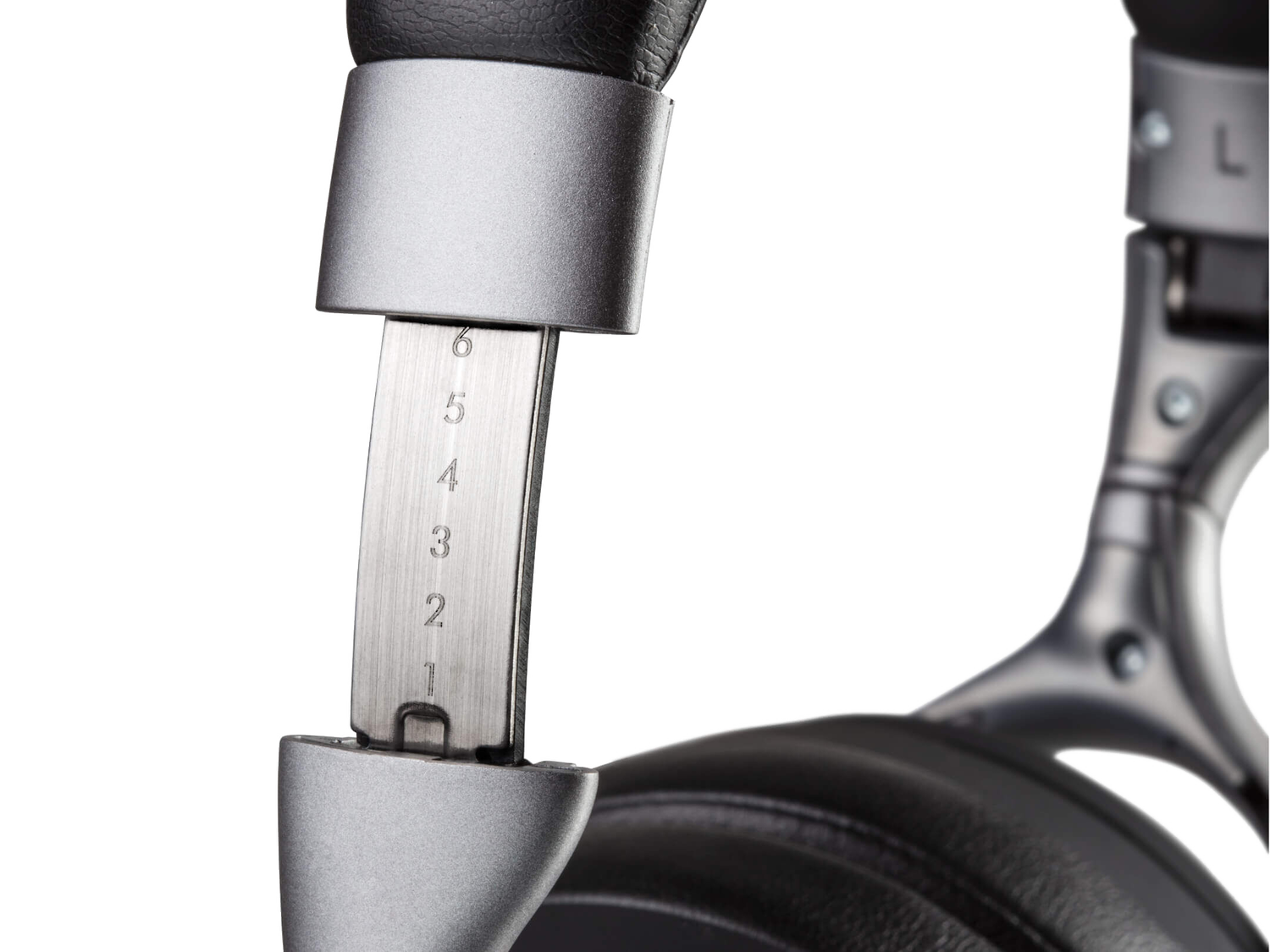 AH-GC30, Black, dynamic