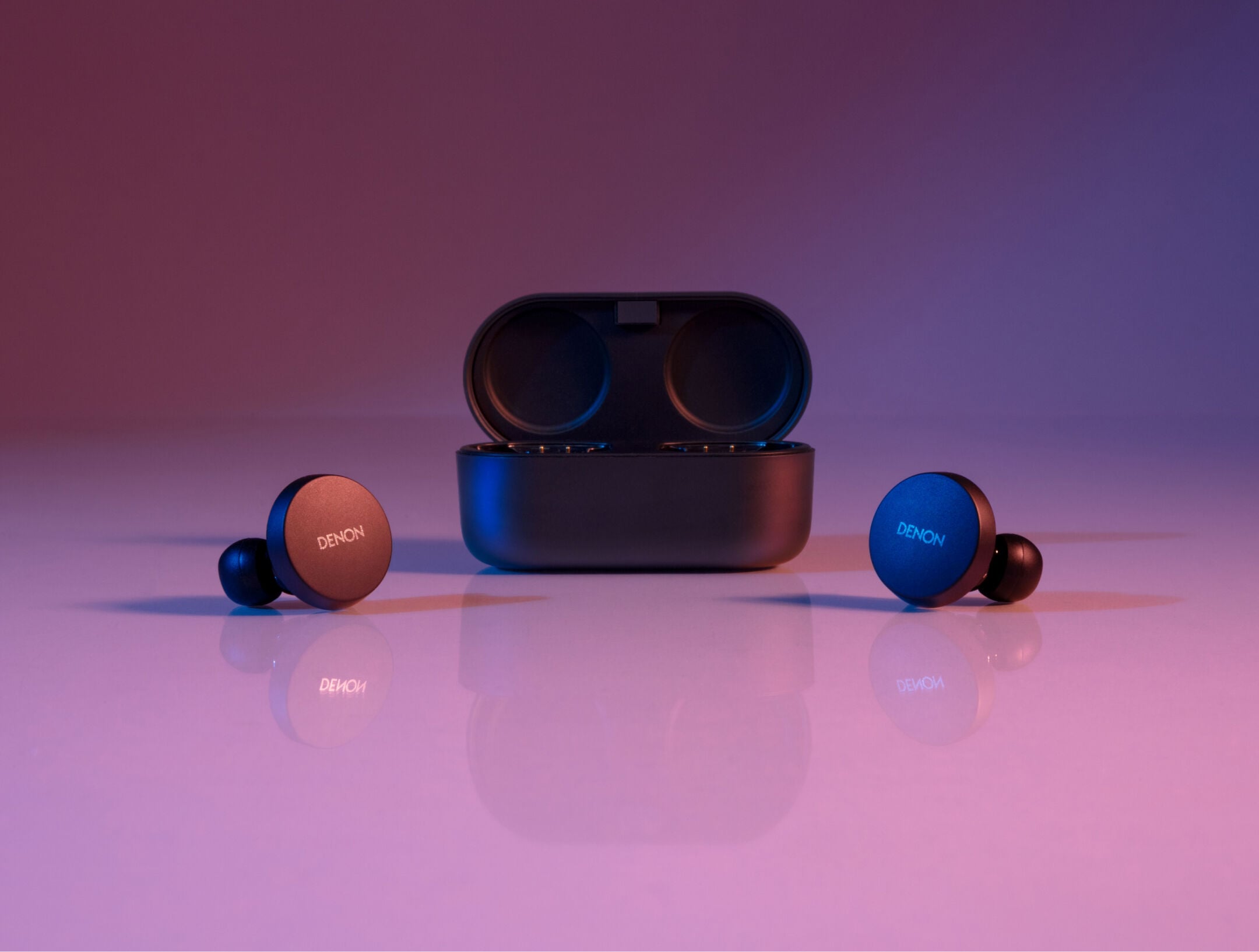 Denon PerL - True Wireless earbuds with personalized sound | Denon