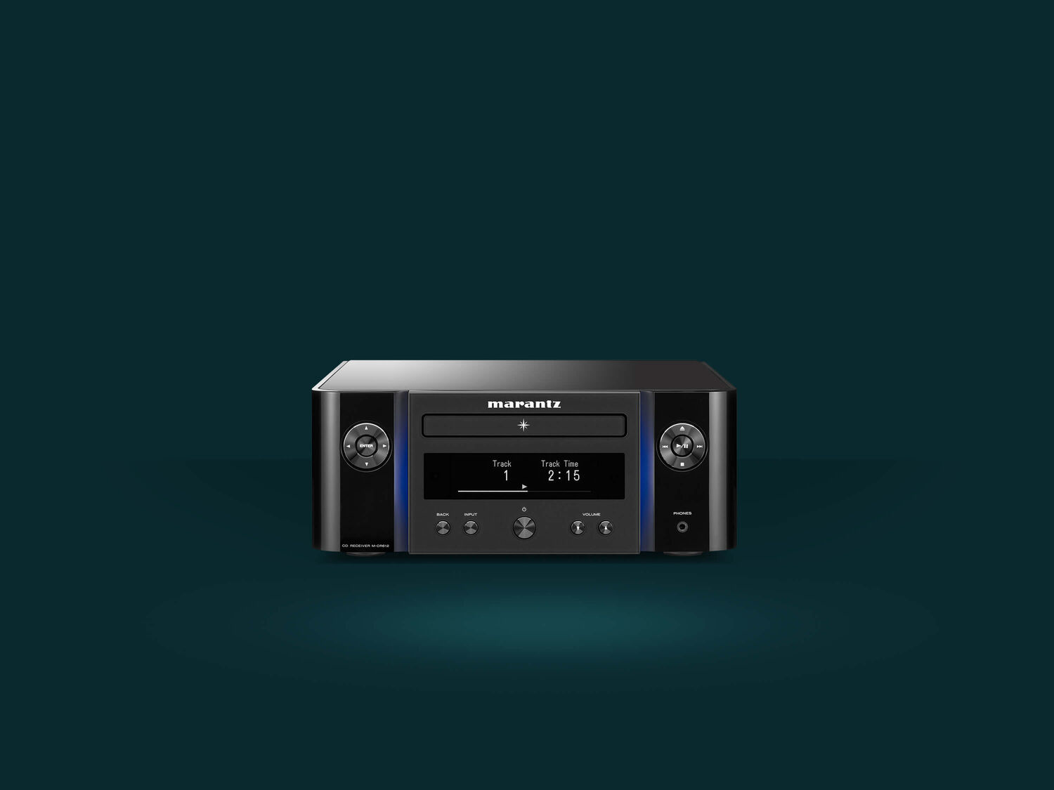 M-CR612, Black, lifestyle
