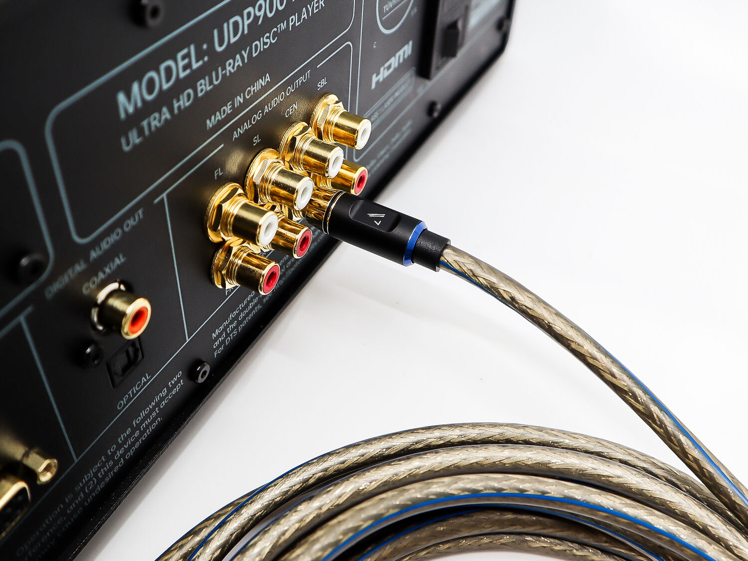 V Series Subwoofer Cable 5.0m, , dynamic