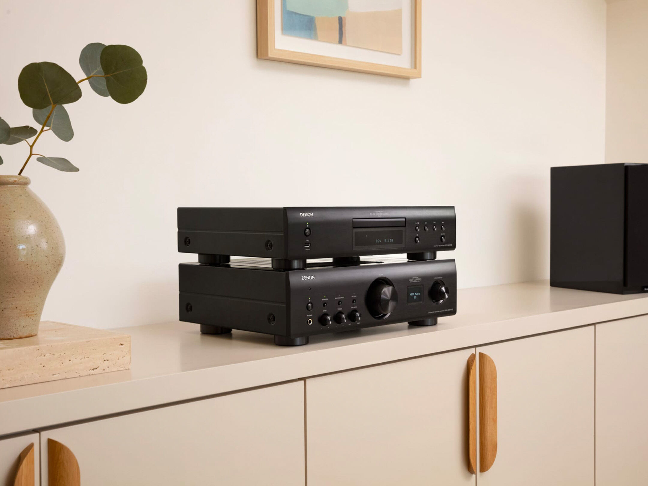DCD-900NE - CD Player with Advanced AL32 Processing Plus and USB